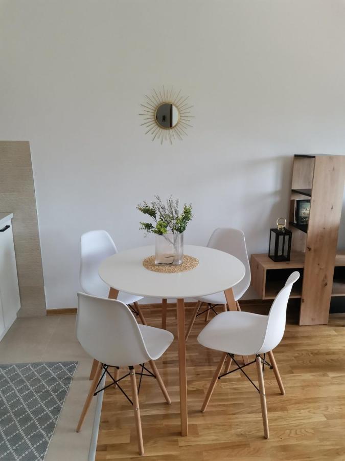 Apartman Kardas Vrnjačka Banja Buitenkant foto