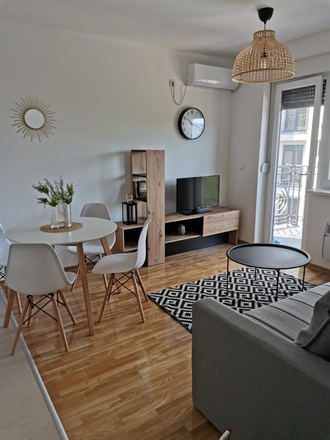 Apartman Kardas Vrnjačka Banja Buitenkant foto