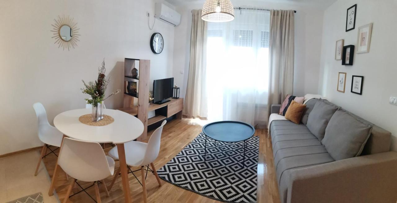 Apartman Kardas Vrnjačka Banja Buitenkant foto