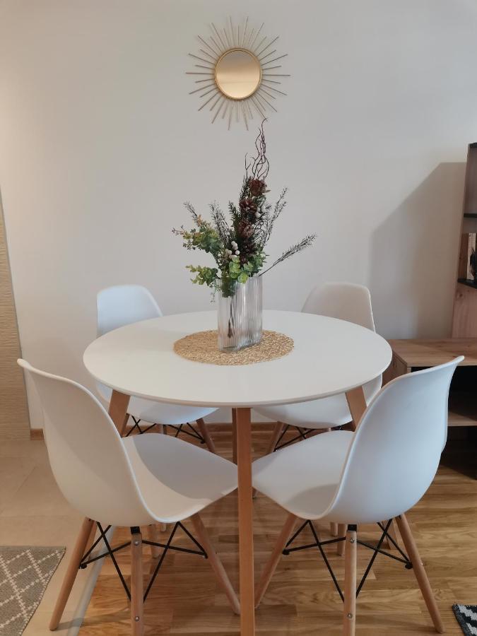 Apartman Kardas Vrnjačka Banja Buitenkant foto